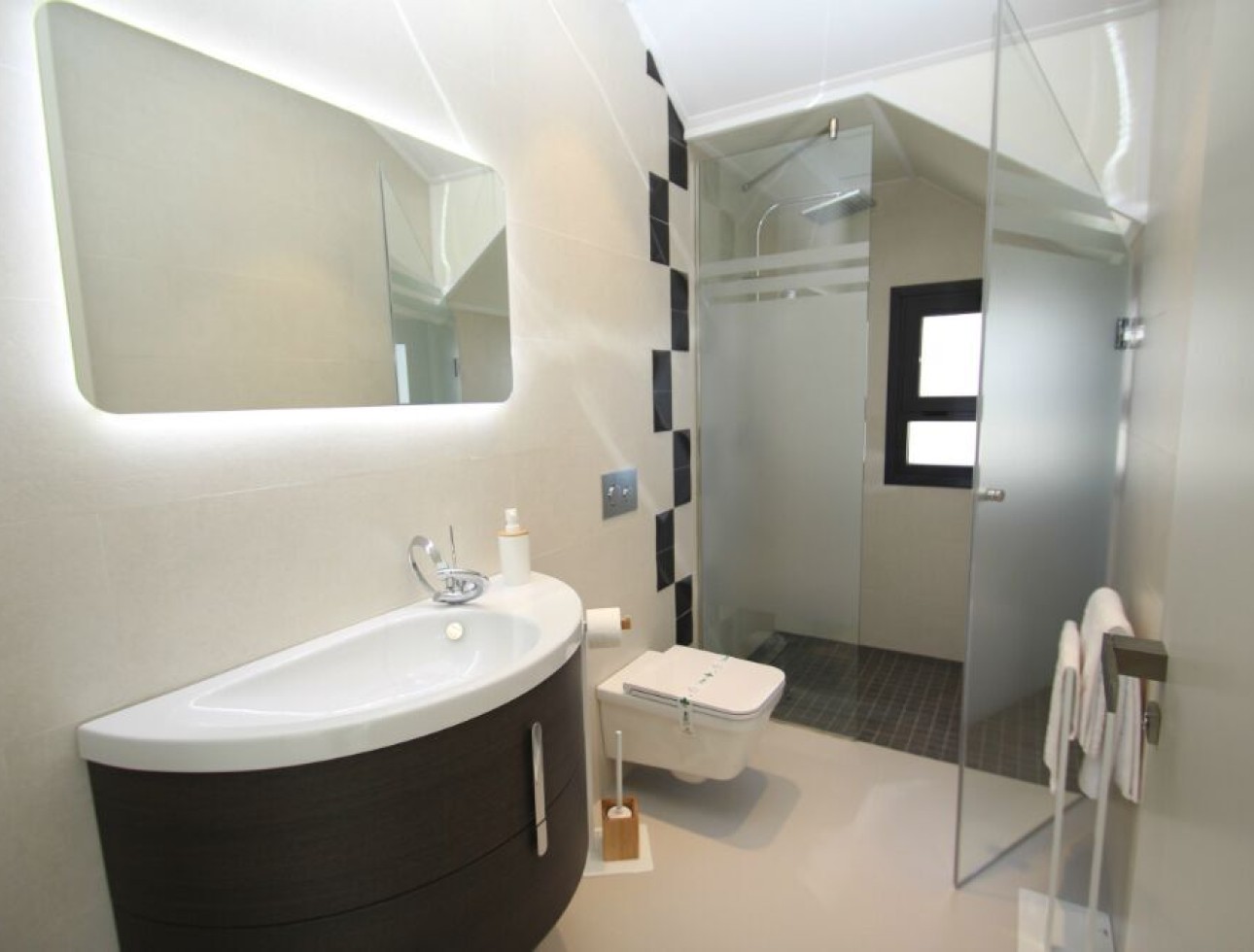 Nouvelle construction - Villa / Jumelée - San Miguel de Salinas