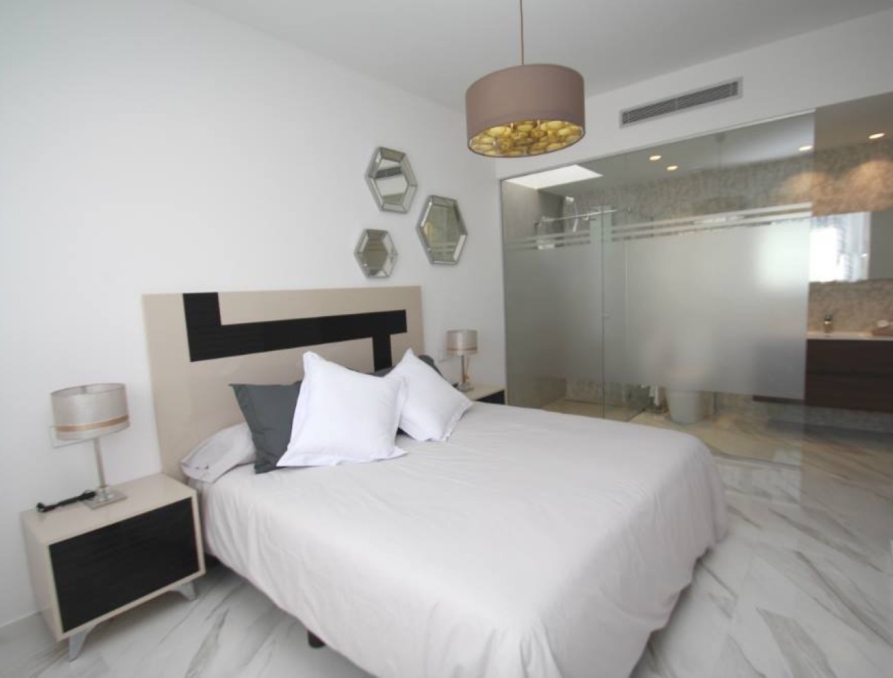 Nouvelle construction - Villa / Jumelée - San Miguel de Salinas