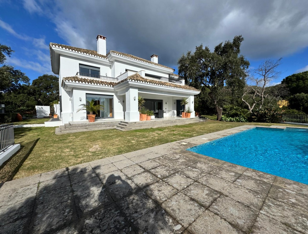 Nouvelle construction - Villa / Jumelée - San Roque