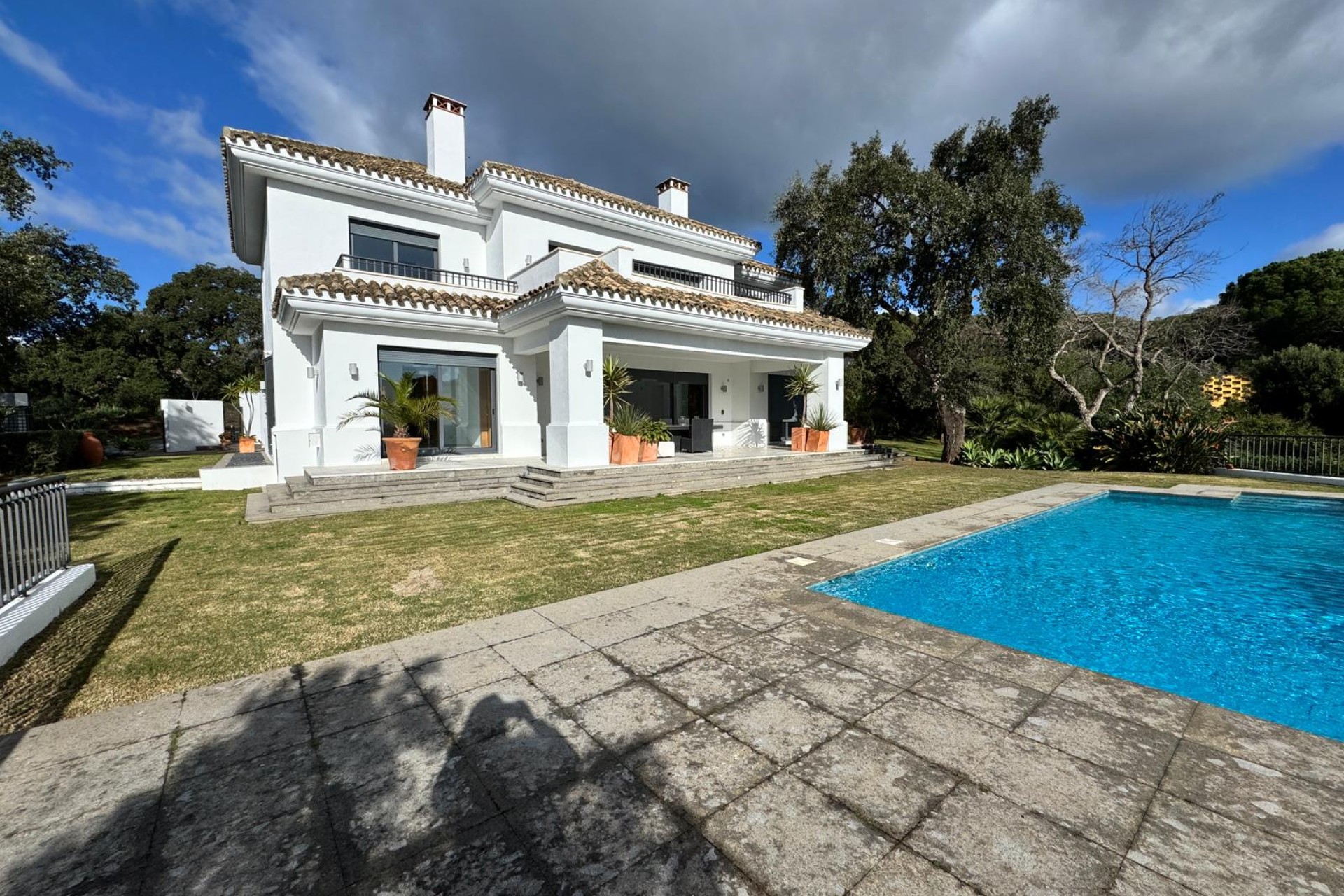 Nouvelle construction - Villa / Jumelée - San Roque
