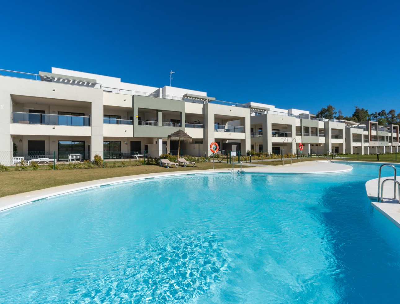 Obra nueva - Bungalow bajo - Casares