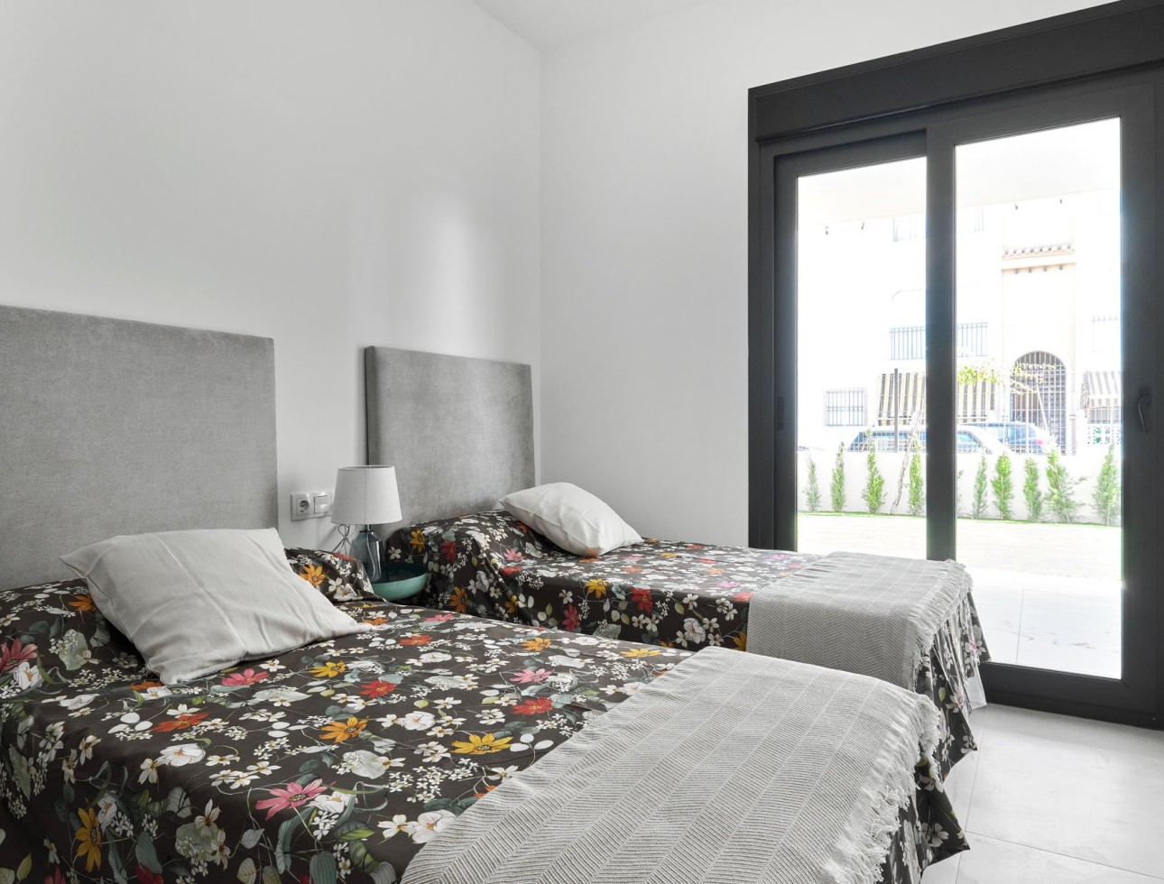 Obra nueva - Bungalow bajo - Torrevieja