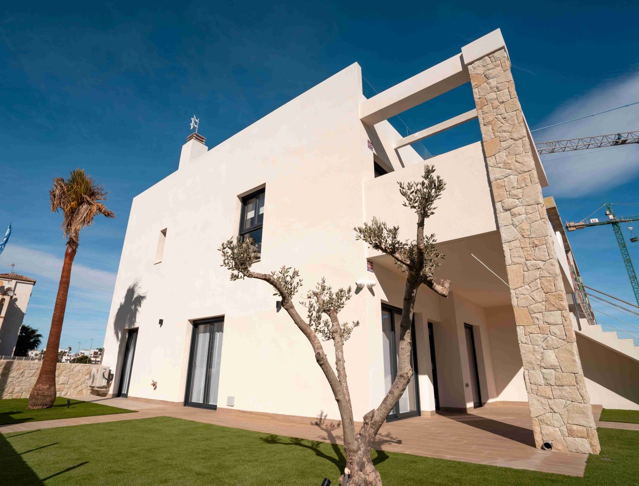 Obra nueva - Bungalow elevado - Pilar de la Horadada