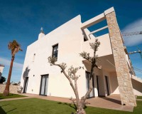 Obra nueva - Bungalow elevado - Pilar de la Horadada