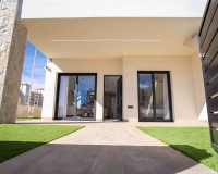 Obra nueva - Bungalow elevado - Pilar de la Horadada