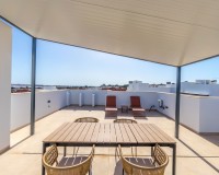 Obra nueva - Bungalow elevado - Torrevieja