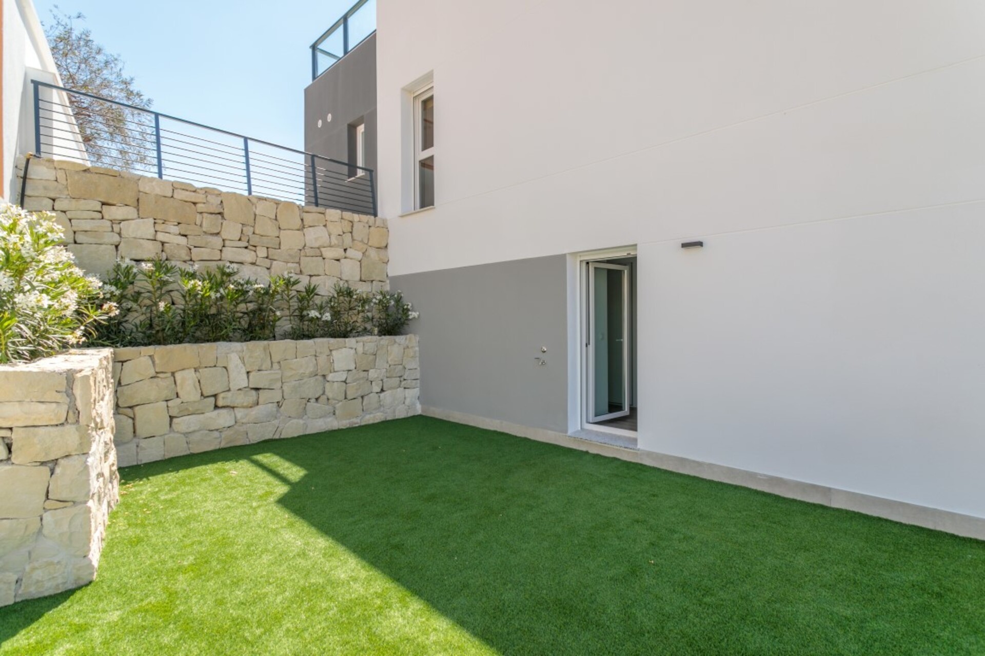 Obra nueva - Casa pareada - Finestrat