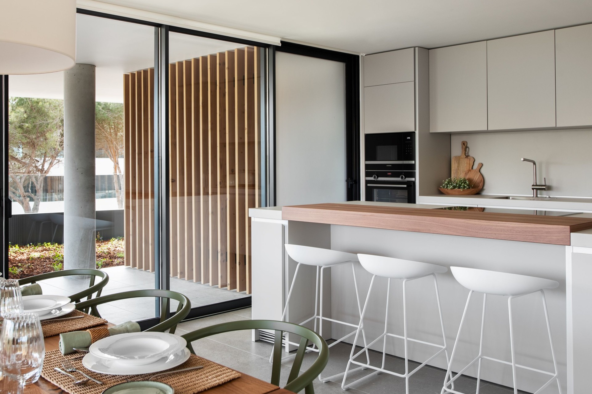 Obra nueva - Planta baja - Pueblo Nuevo