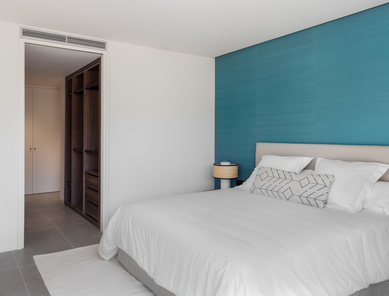 Obra nueva - Planta baja - Pueblo Nuevo