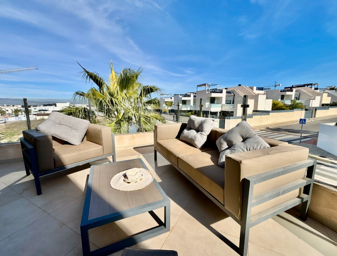 Obra nueva - Unifamiliar - Benijófar