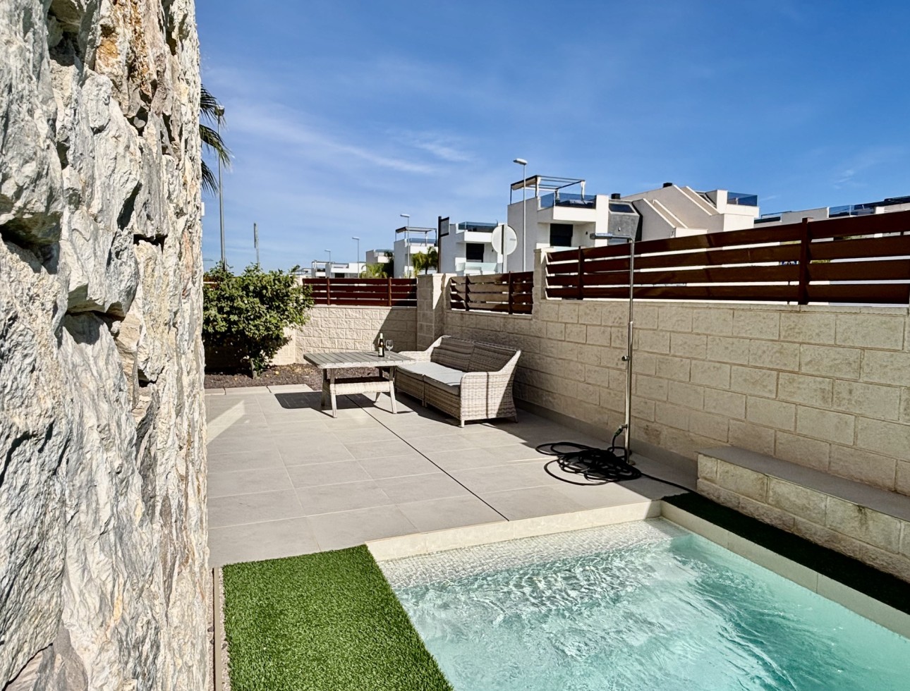 Obra nueva - Unifamiliar - Benijófar