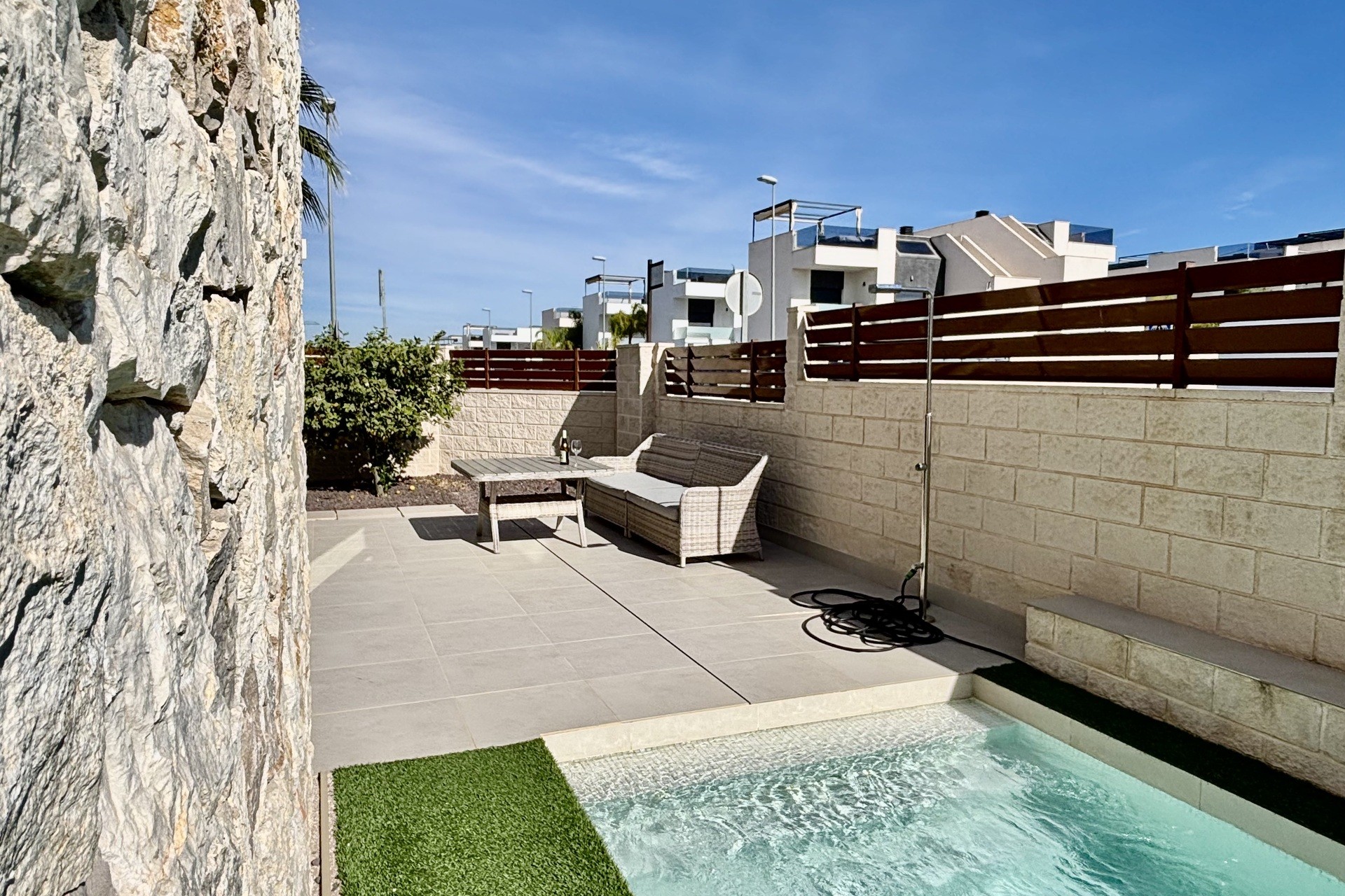 Obra nueva - Unifamiliar - Benijófar