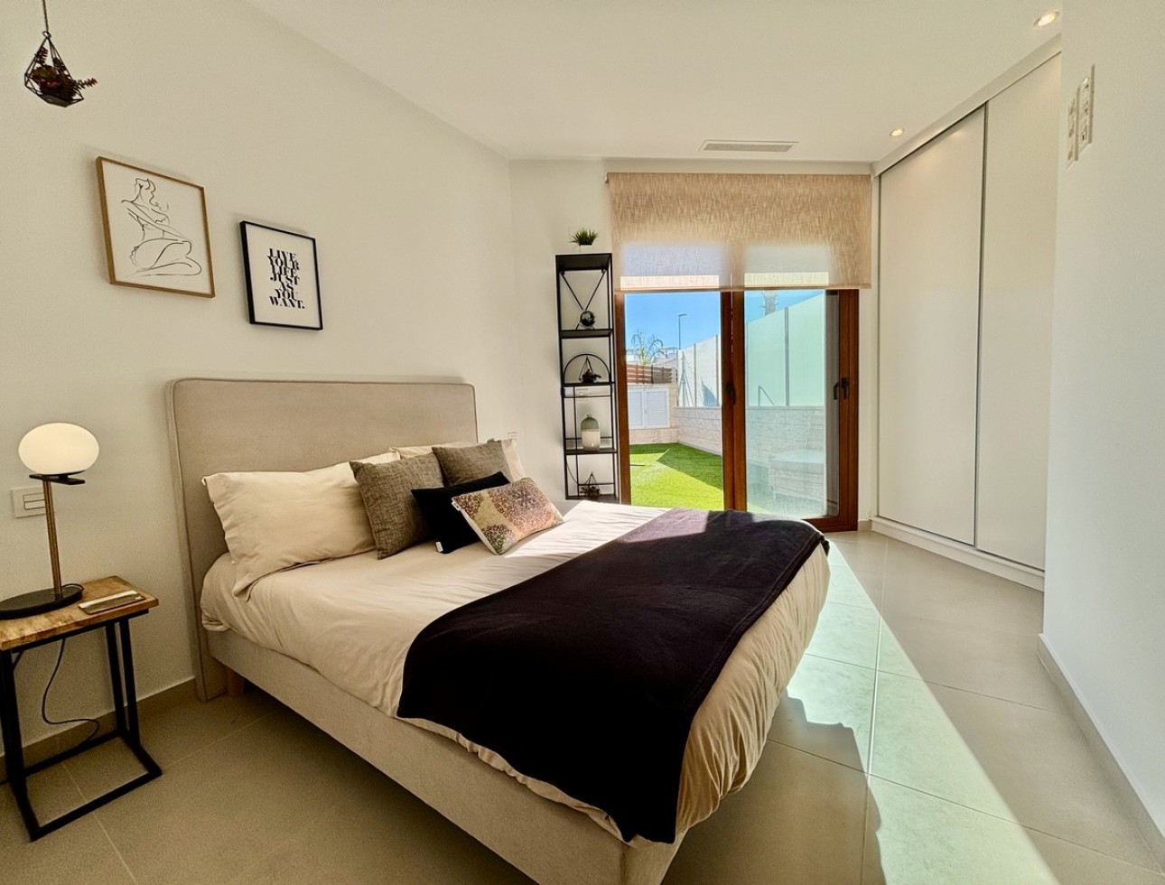 Obra nueva - Unifamiliar - Benijófar