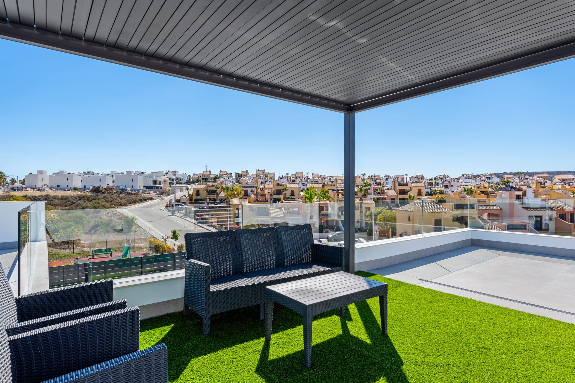 Obra nueva - Unifamiliar - La Finca Golf