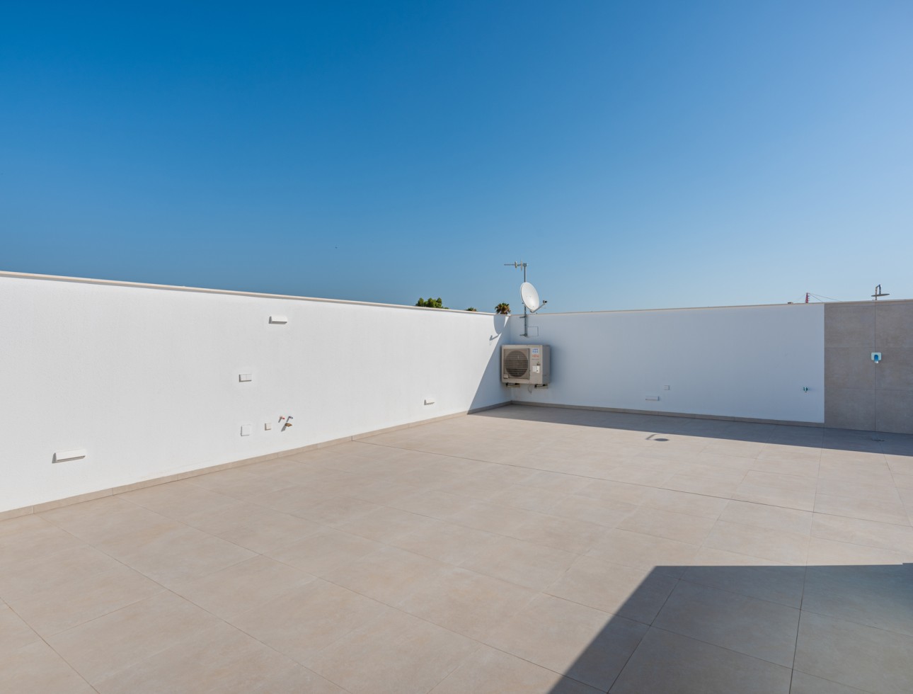 Obra nueva - Unifamiliar - Los Alcázares