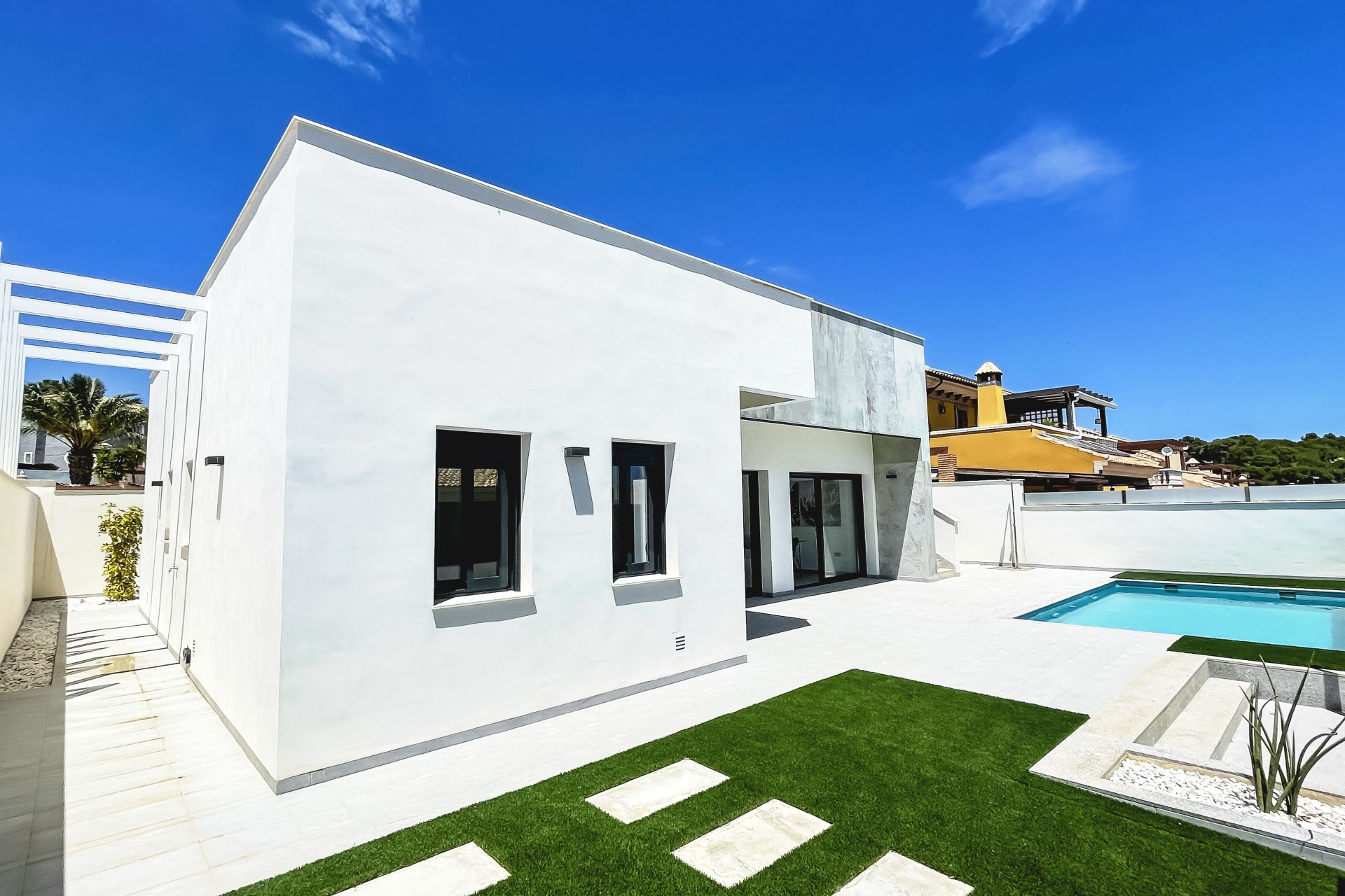 Obra nueva - Unifamiliar - Pinar de Campoverde