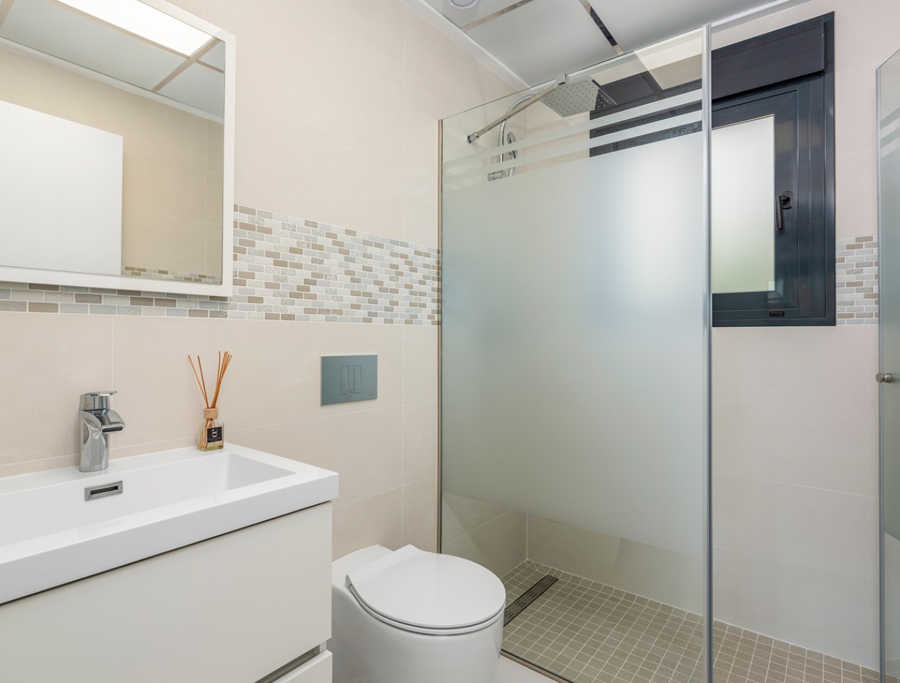 Obra nueva - Unifamiliar - Playa Paraiso