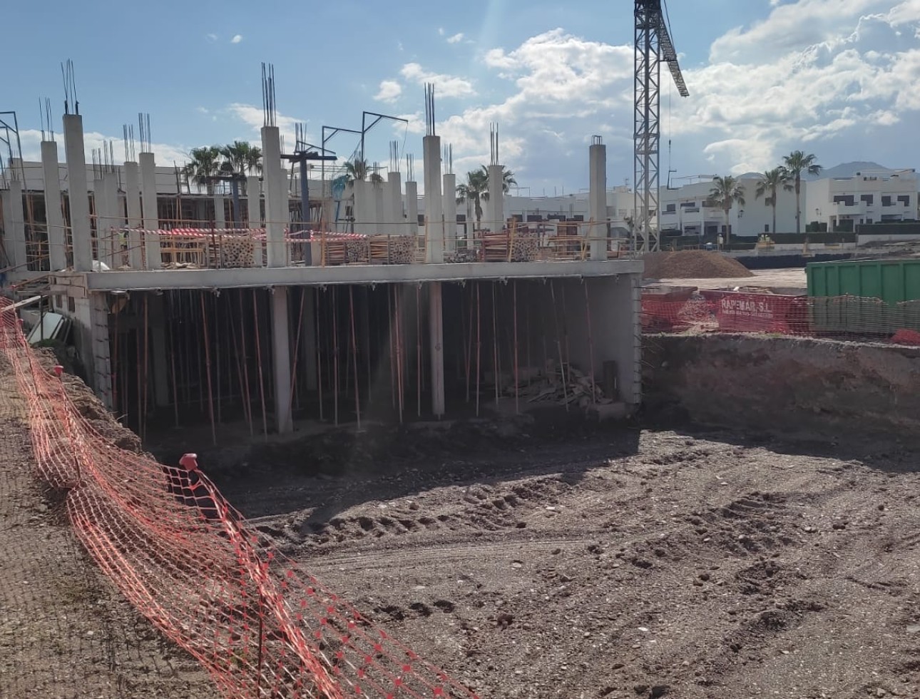 Obra nueva - Unifamiliar - San Juan de los Terreros