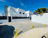 Obra nueva - Unifamiliar - Torrevieja