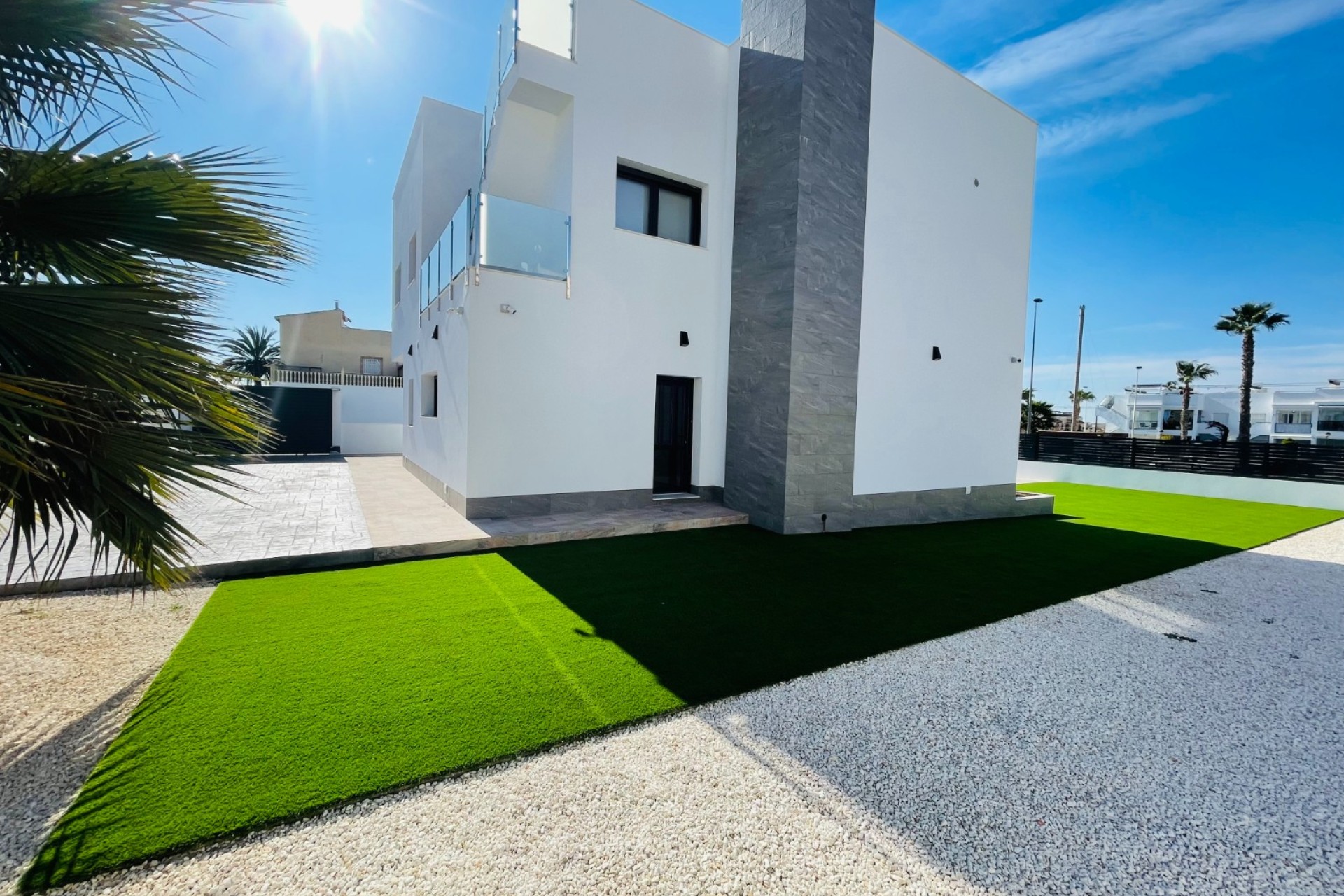 Obra nueva - Unifamiliar - Torrevieja