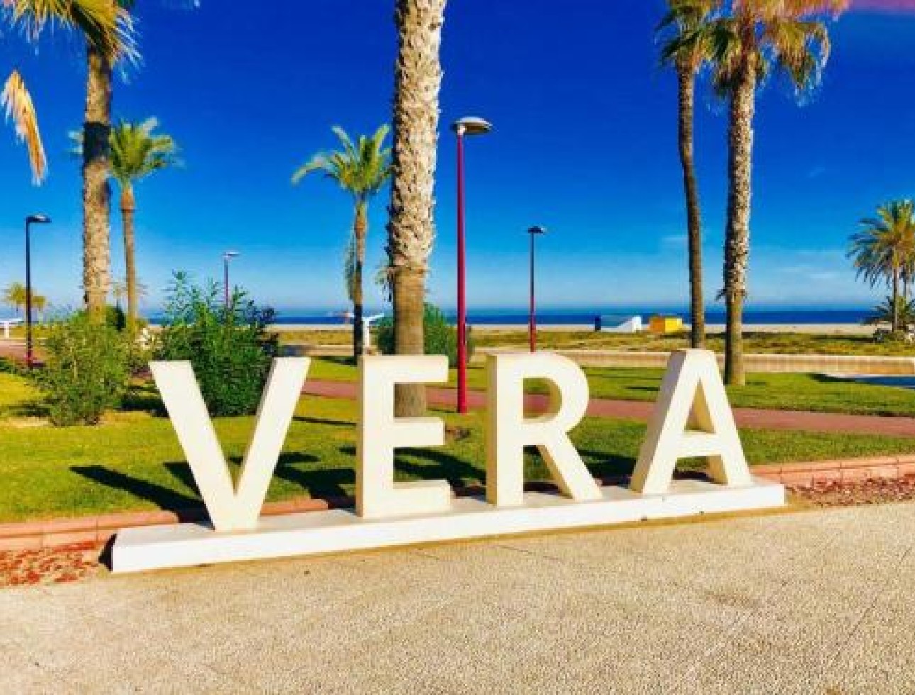 Obra nueva - Unifamiliar - Vera