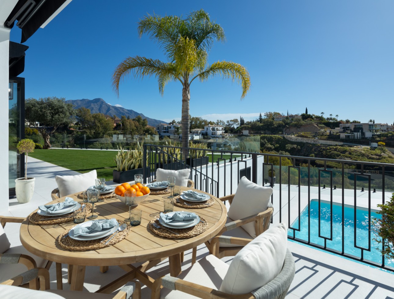 Obra nueva - Villa / Chalet - Benahavís