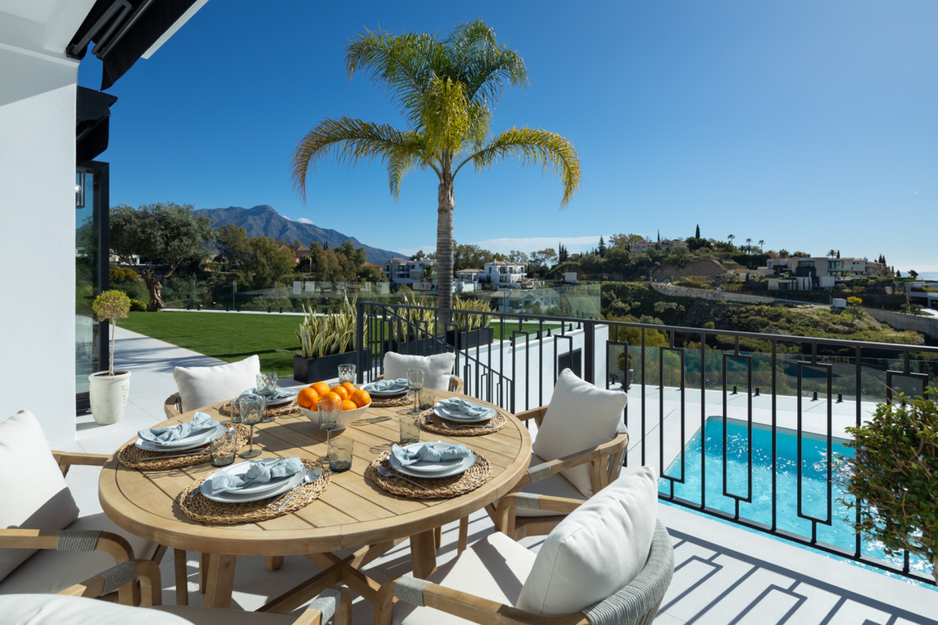 Obra nueva - Villa / Chalet - Benahavís