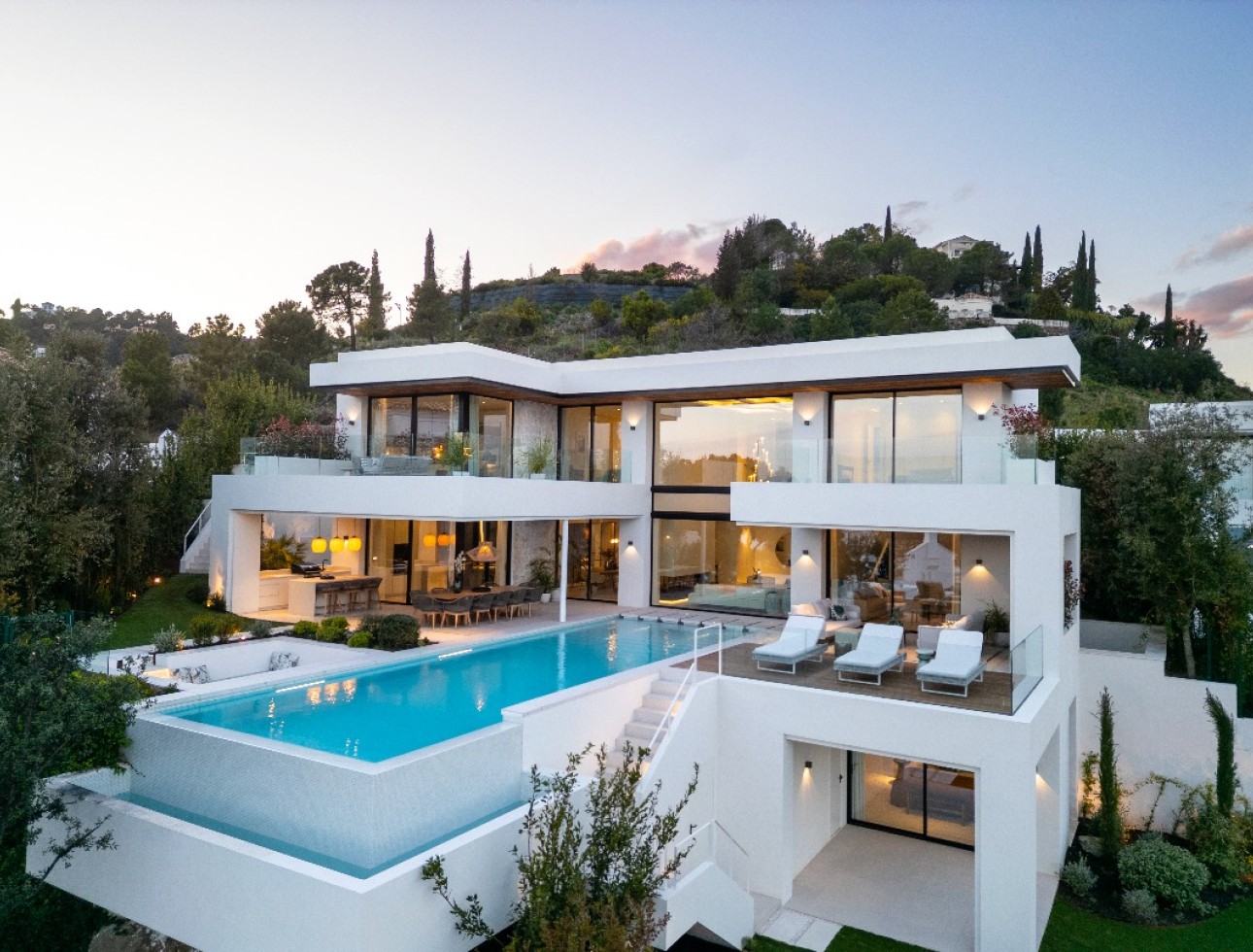 Obra nueva - Villa / Chalet - Benahavís