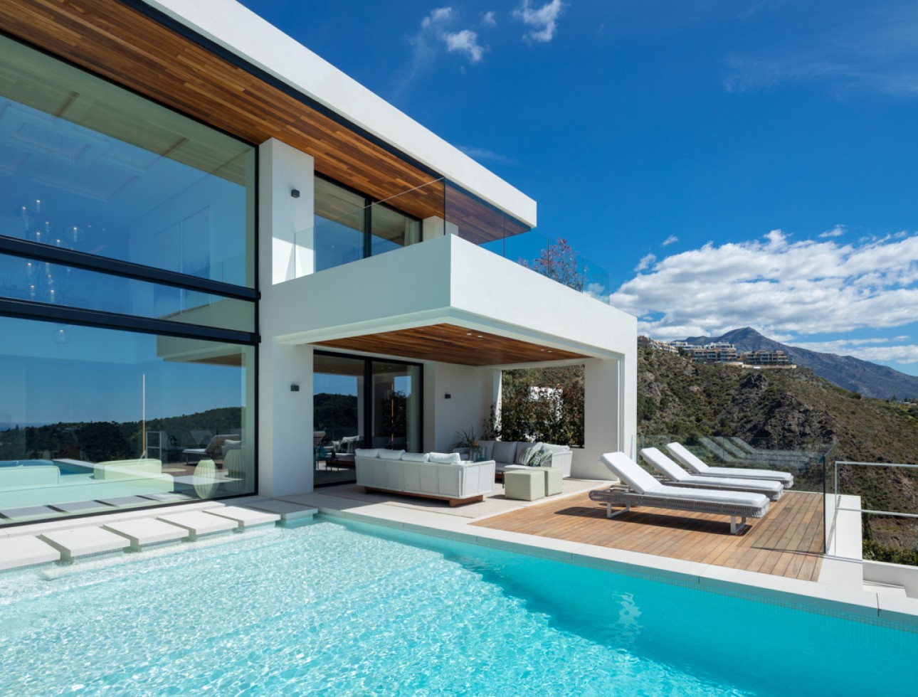 Obra nueva - Villa / Chalet - Benahavís