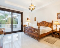 Obra nueva - Villa / Chalet - Estepona