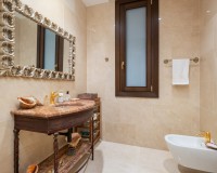 Obra nueva - Villa / Chalet - Estepona