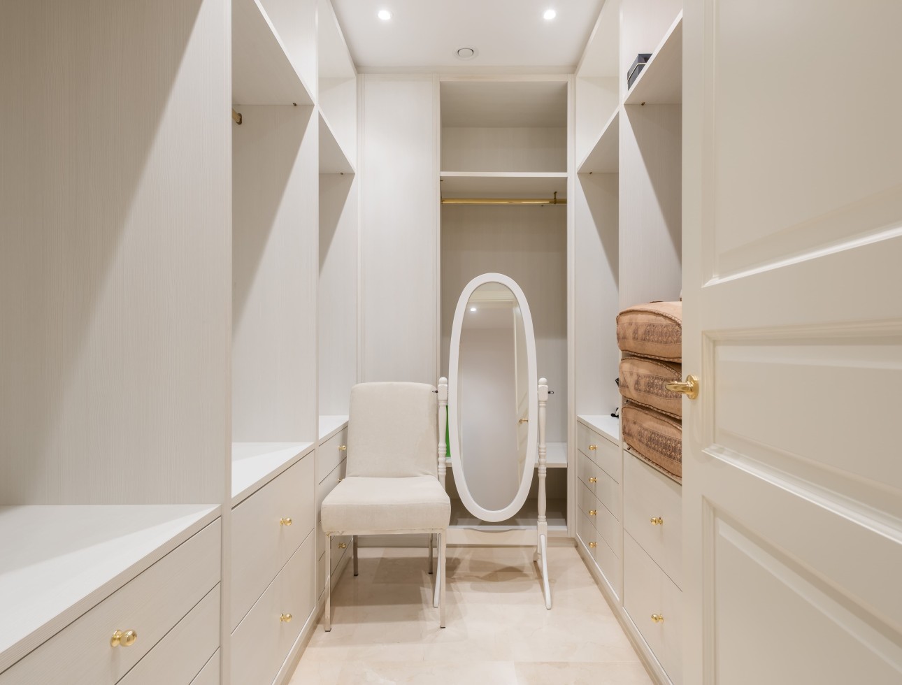 Obra nueva - Villa / Chalet - Estepona