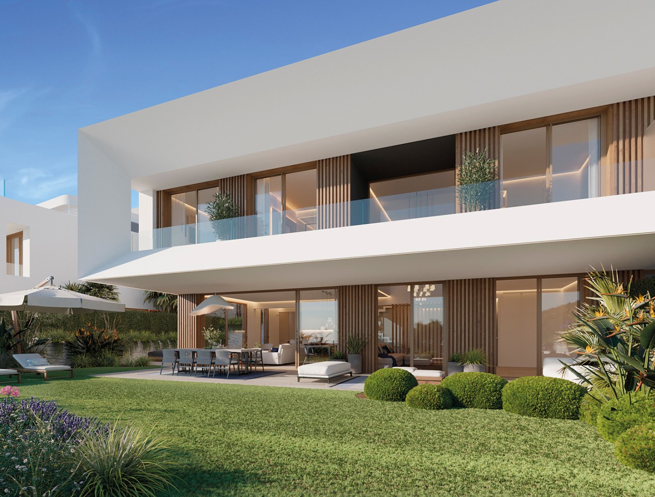 Obra nueva - Villa / Chalet - Estepona