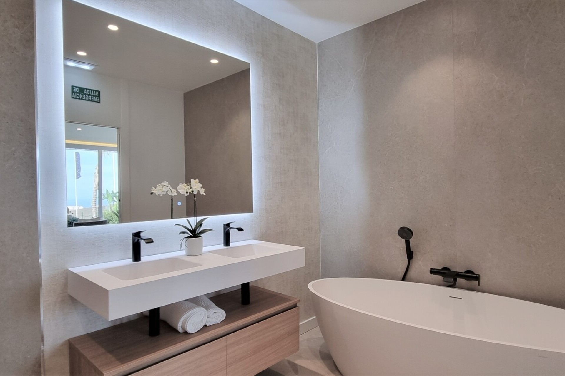 Obra nueva - Villa / Chalet - La Cala de Mijas