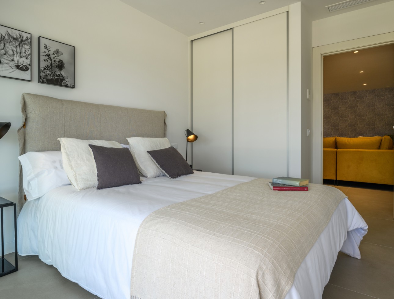 Obra nueva - Villa / Chalet - Las Colinas Golf