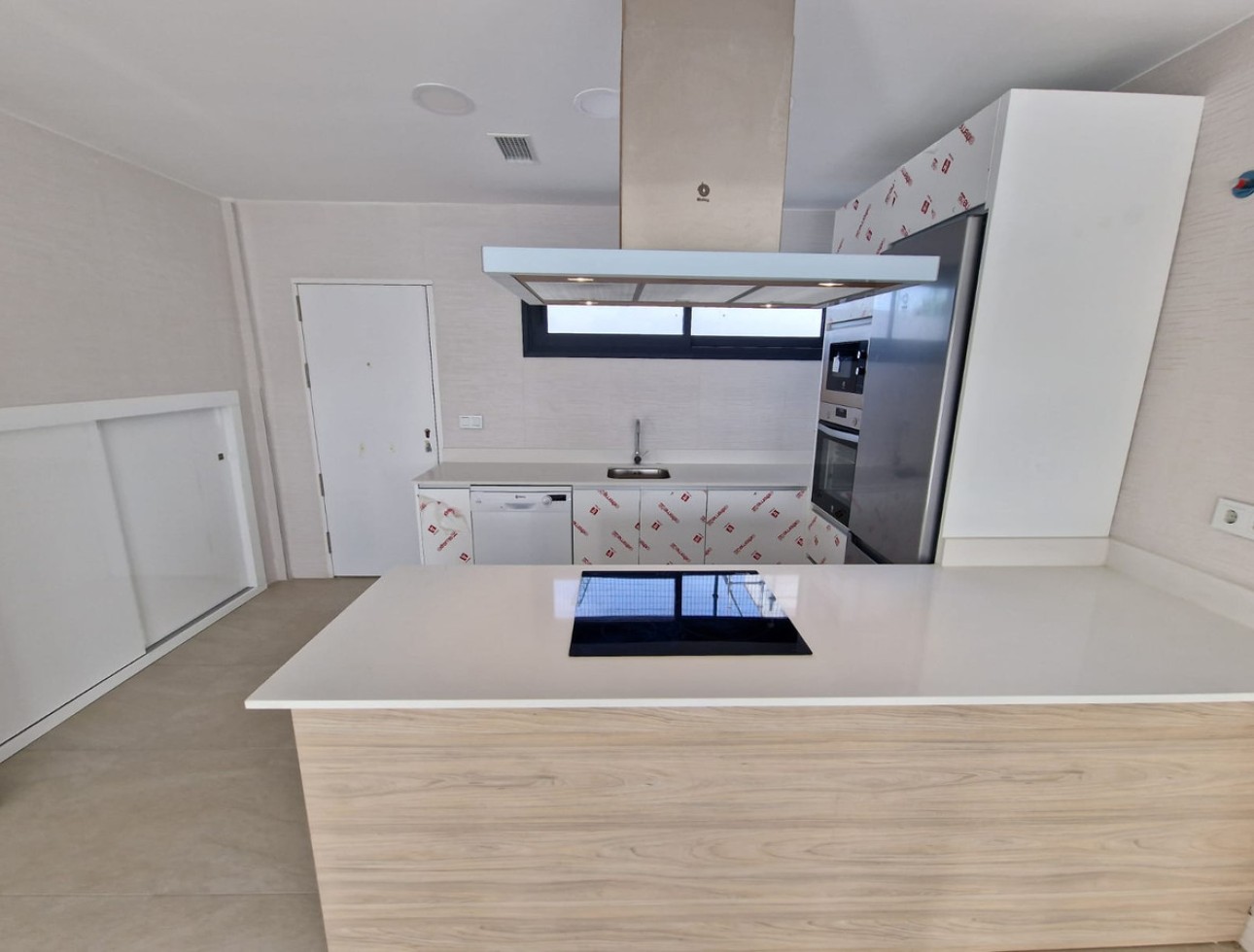 Obra nueva - Villa / Chalet - Manilva