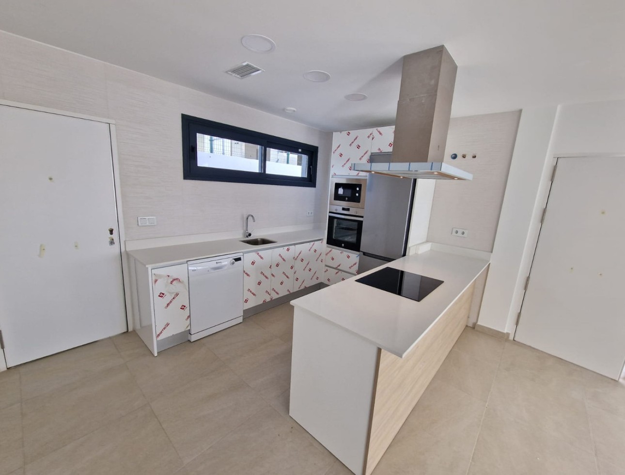 Obra nueva - Villa / Chalet - Manilva