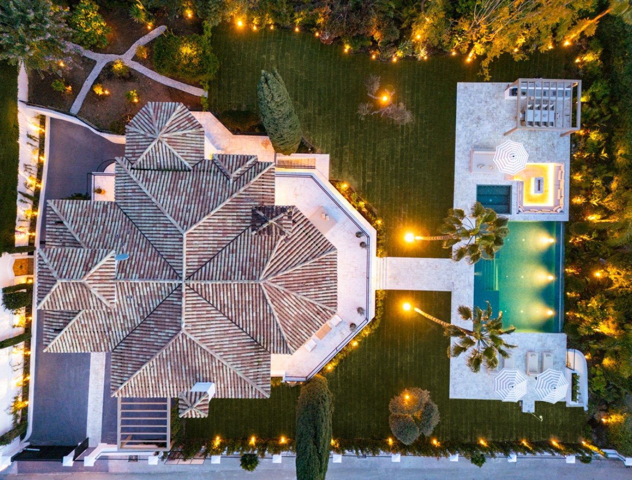 Obra nueva - Villa / Chalet - Marbella