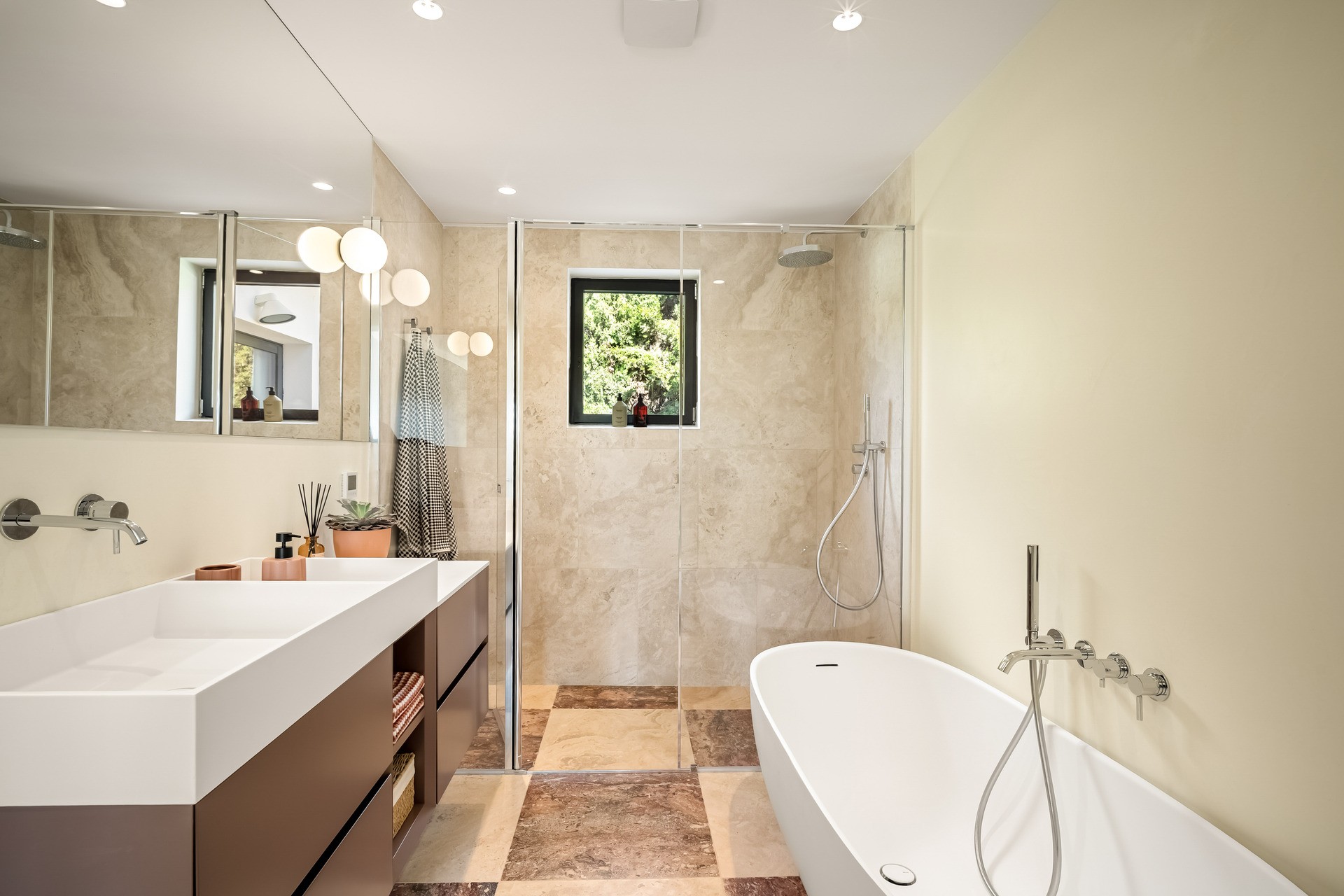 Obra nueva - Villa / Chalet - Marbella