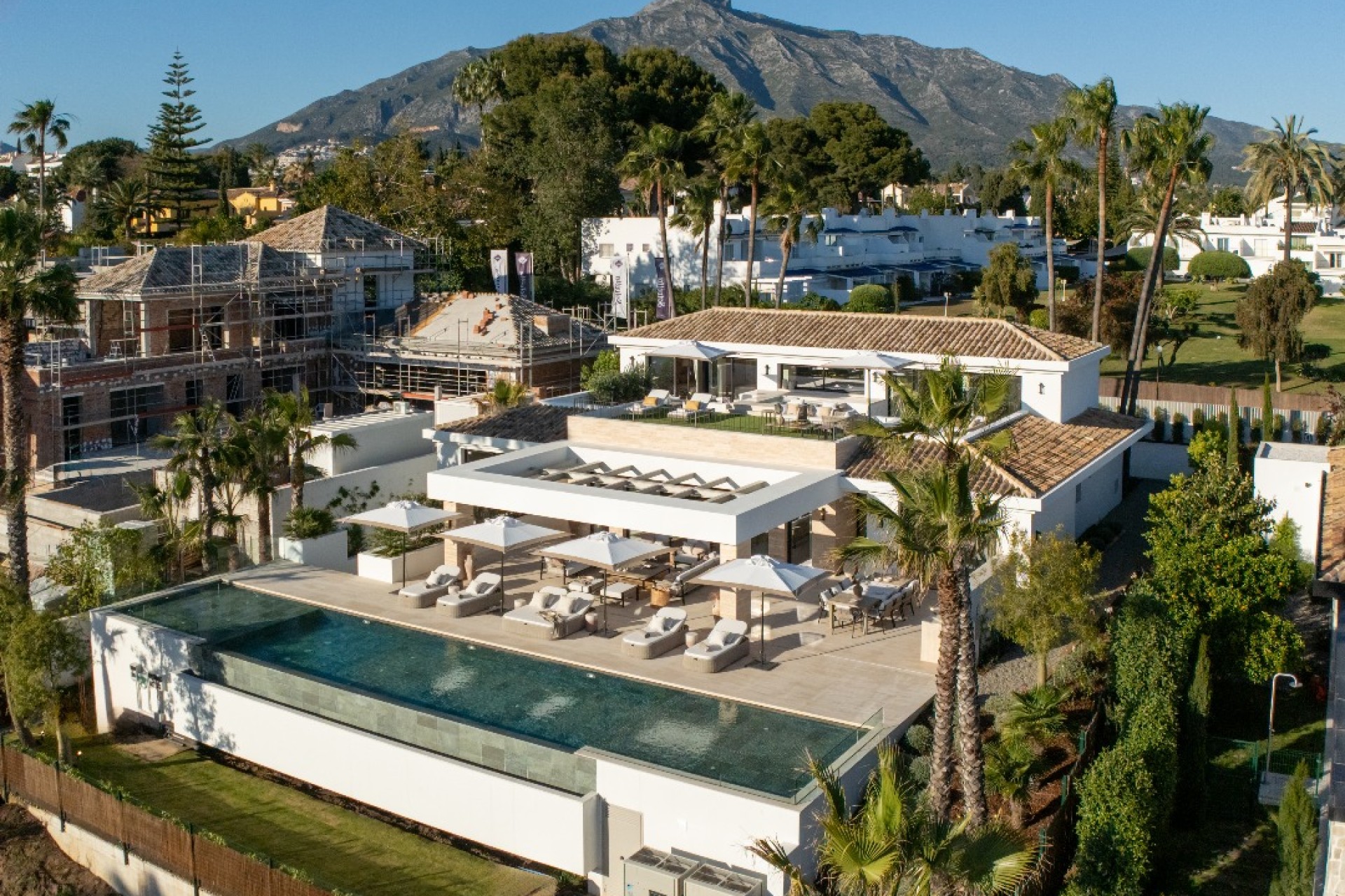 Obra nueva - Villa / Chalet - Marbella