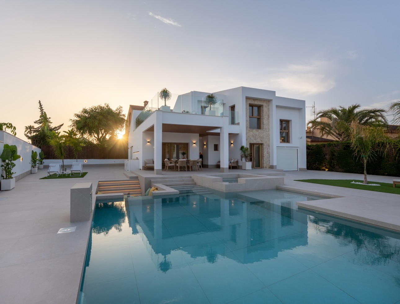 Obra nueva - Villa / Chalet - Orihuela Costa