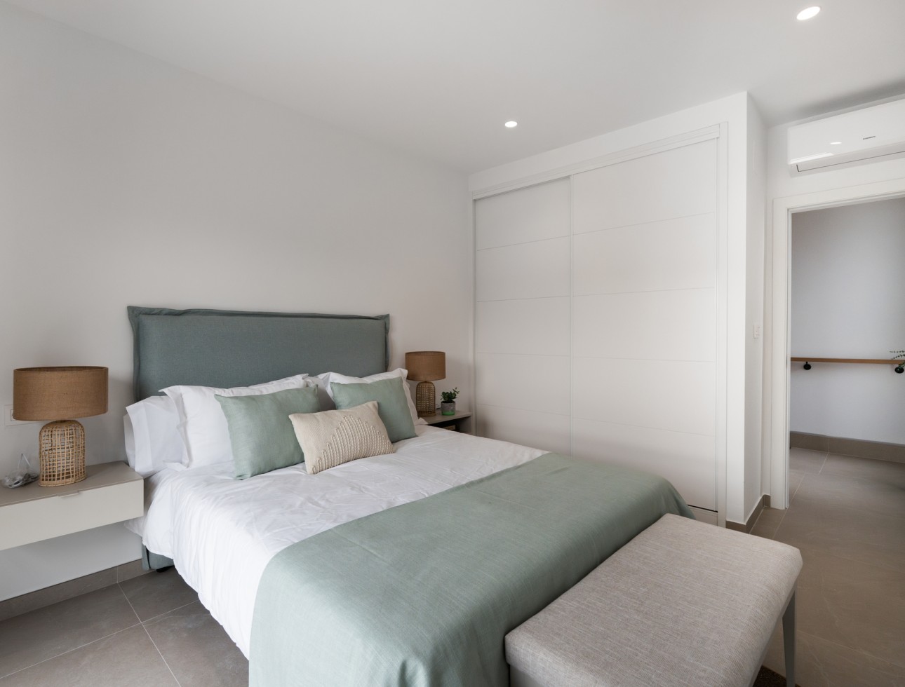 Obra nueva - Villa / Chalet - Orihuela Costa