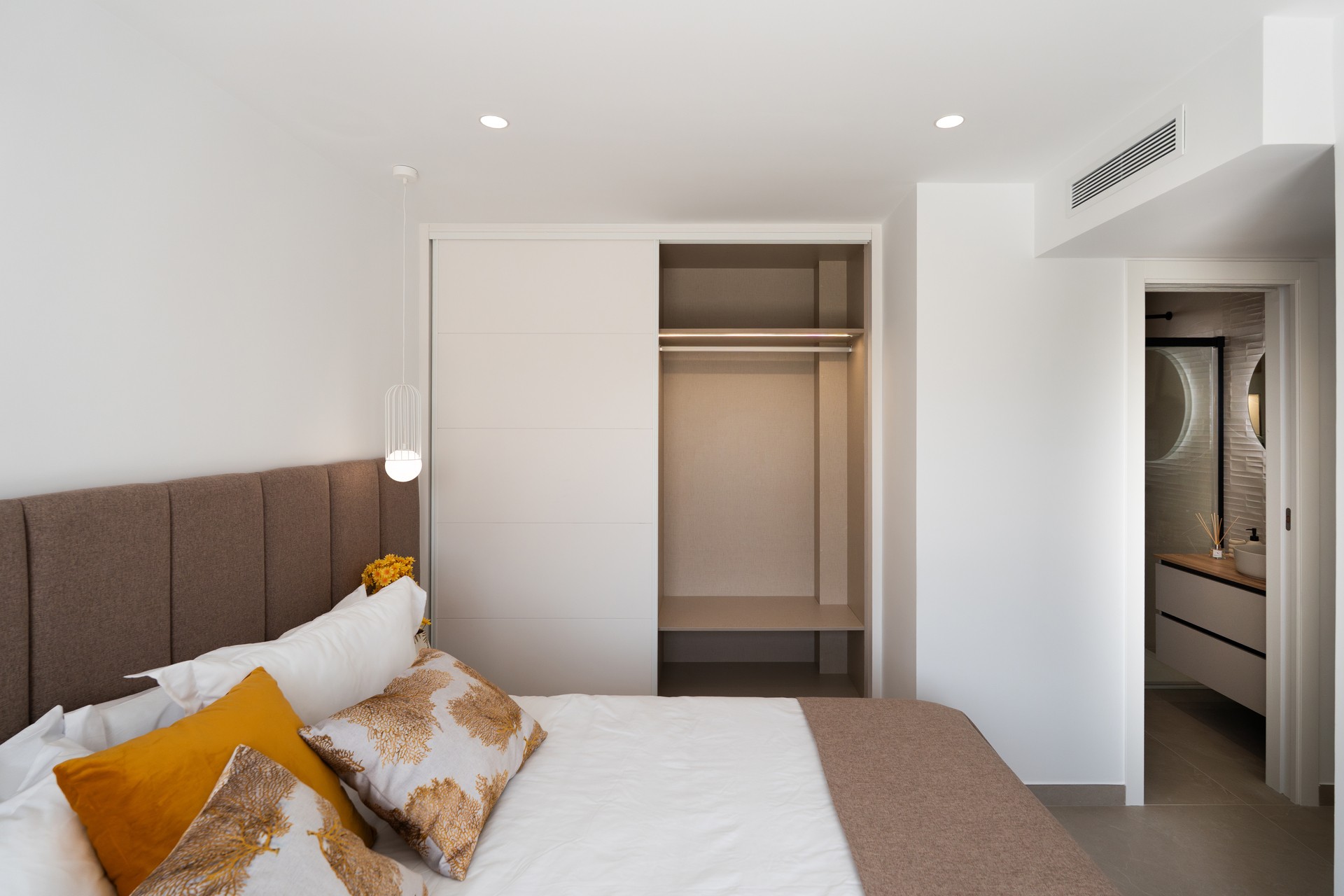 Obra nueva - Villa / Chalet - Orihuela Costa