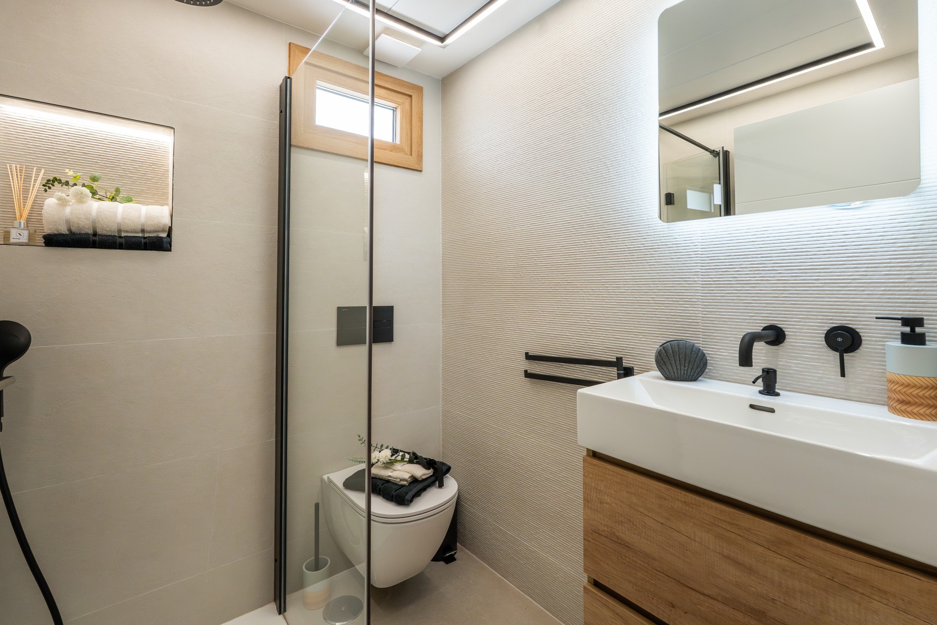 Obra nueva - Villa / Chalet - Orihuela Costa