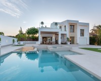Obra nueva - Villa / Chalet - Orihuela Costa