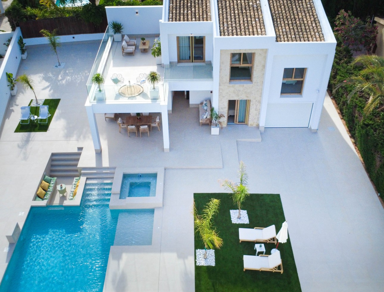 Obra nueva - Villa / Chalet - Orihuela Costa