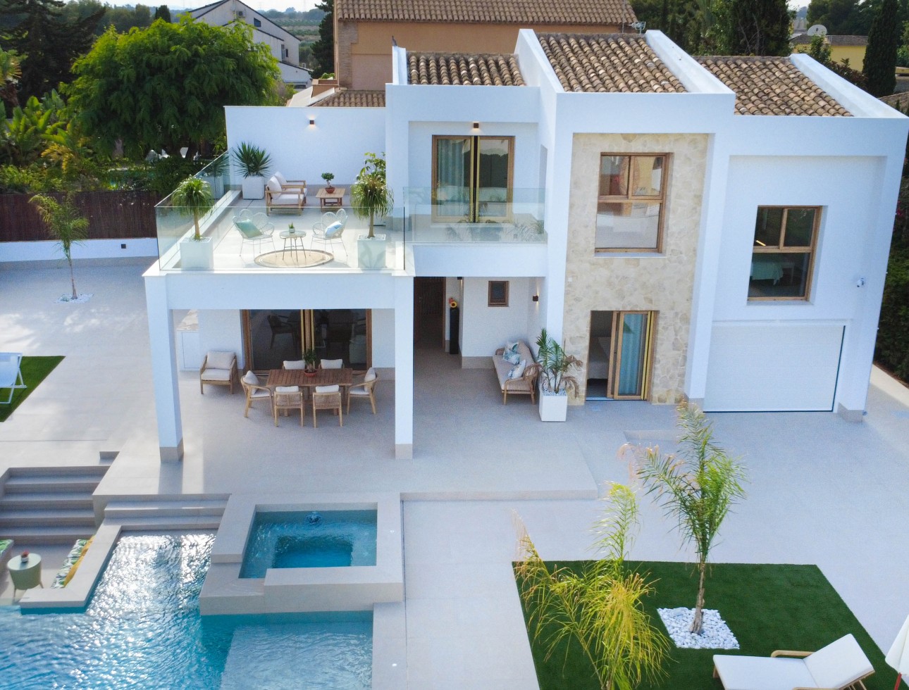 Obra nueva - Villa / Chalet - Orihuela Costa