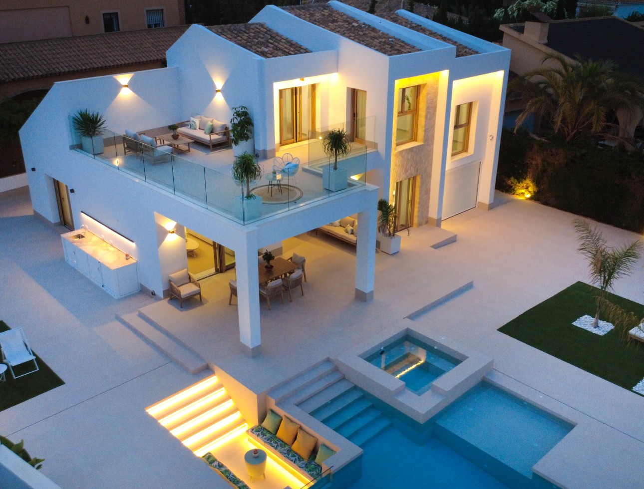 Obra nueva - Villa / Chalet - Orihuela Costa