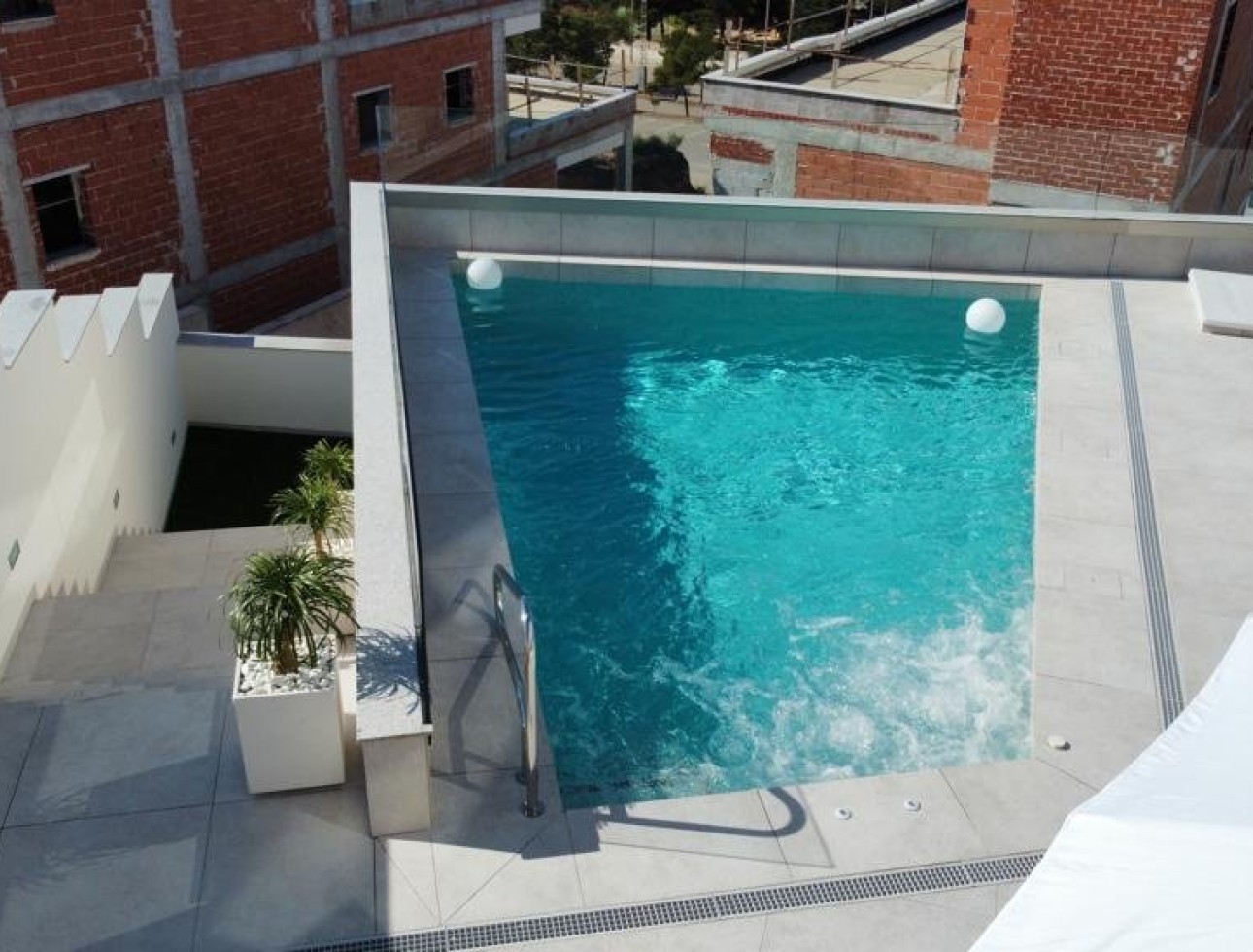 Obra nueva - Villa / Chalet - Orihuela Costa