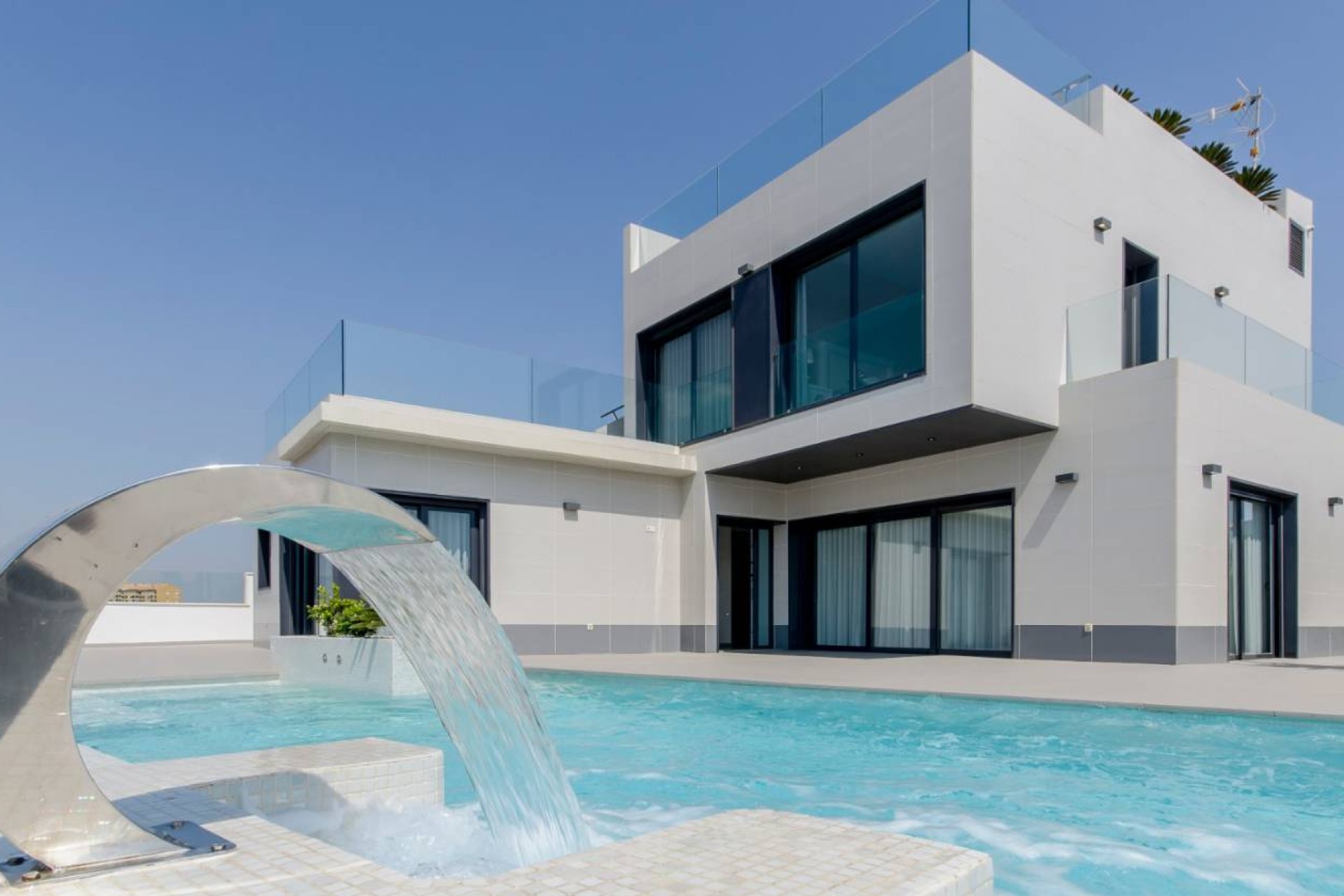 Obra nueva - Villa / Chalet - Orihuela